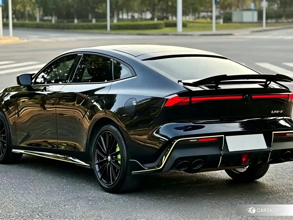 Chang'an Changan UNI-V id 4589297 из Китая 8