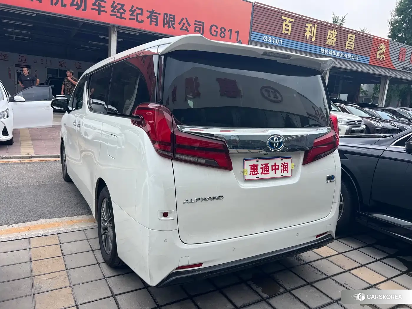 Toyota Elfa id 4622612 из Китая 13