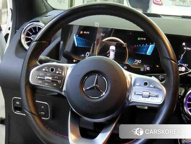 Mercedes-Benz GLA - Class H247 id 4697700 из Кореи 18