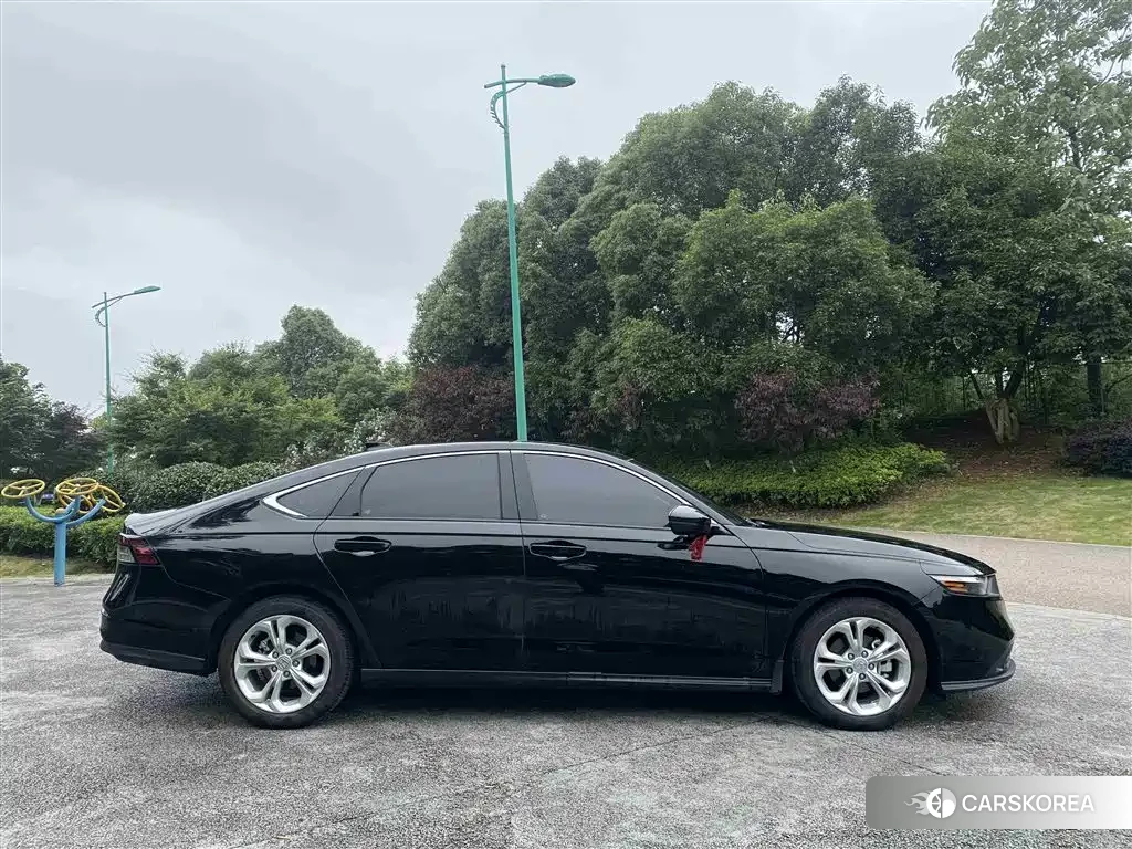 Honda Accord id 4601039 из Китая 14