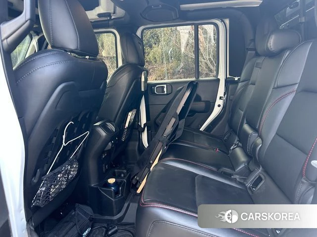 Jeep Gladiator (JT) id 3806842 из Кореи 8