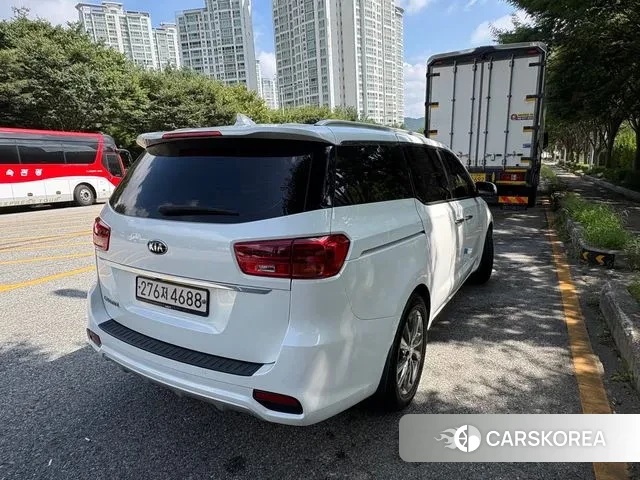 Kia The New Carnival id 3055543 из Кореи 12