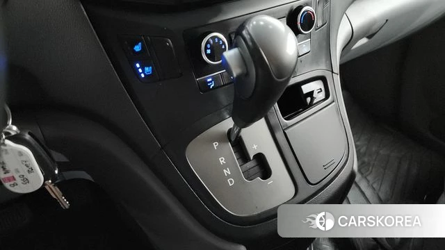 Hyundai The New Grand Starex id 4483429 из Кореи 28