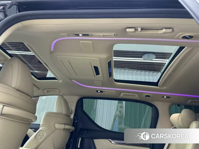 Toyota Elfa id 4258362 из Китая 16