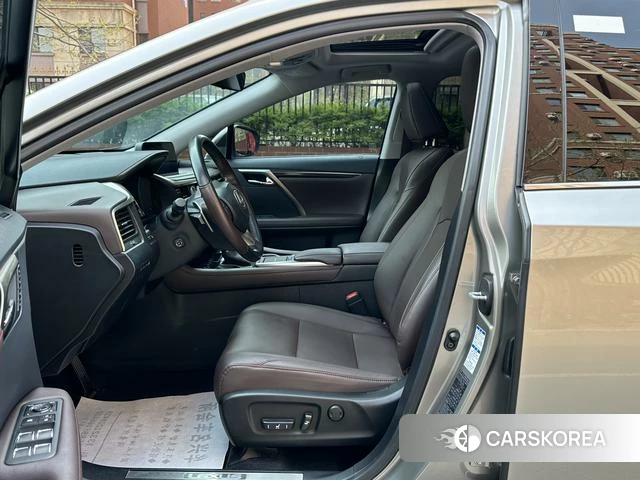 Lexus RX id 4213606 из Китая 8