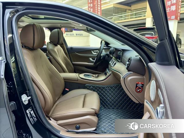 Mercedes-Benz E-class id 4299619 из Китая 12