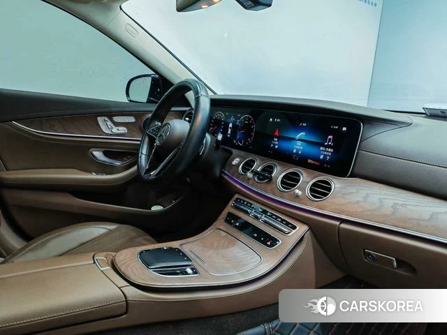 Mercedes-Benz E-class id 3888655 из Китая 17