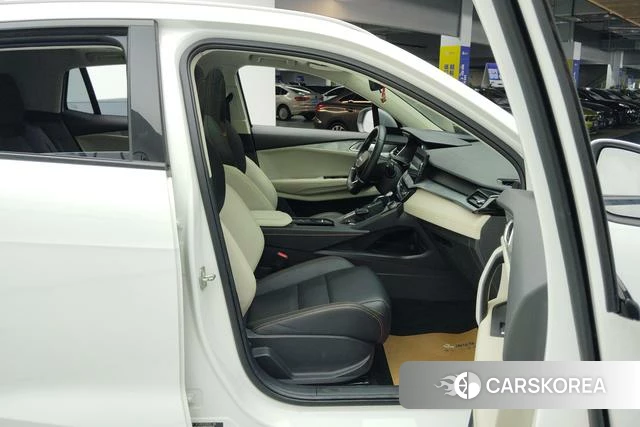 Lynk 06 EM-P id 4236284 из Китая 15