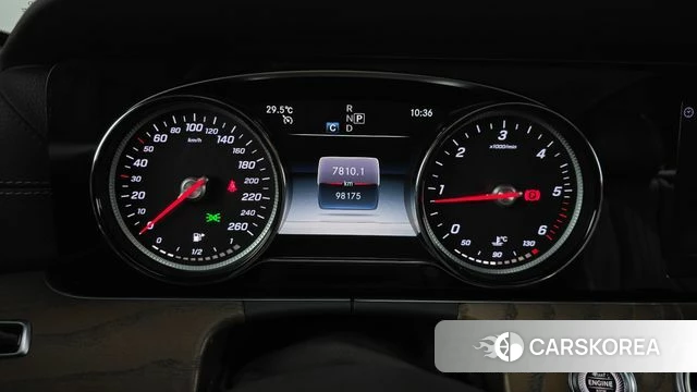 Mercedes-Benz E-Class W213 id 4732511 из Кореи 18