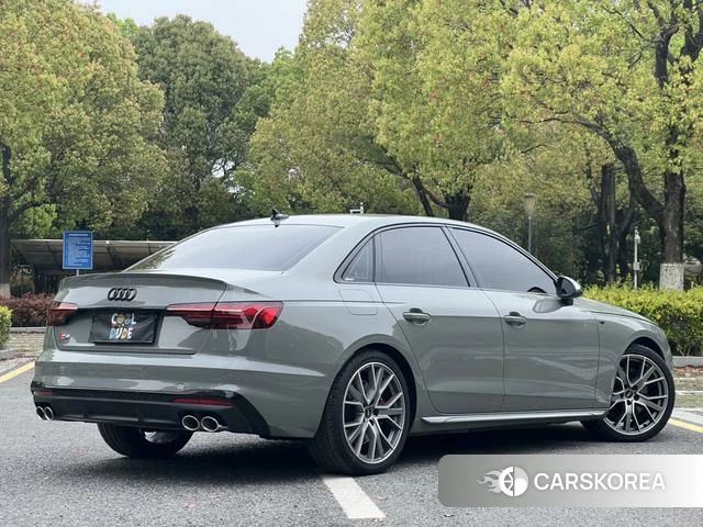 Audi S4 id 4209896 из Китая 14
