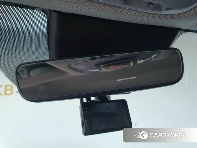 Hyundai Avante Hybrid (CN7) id 4613961 из Кореи 18