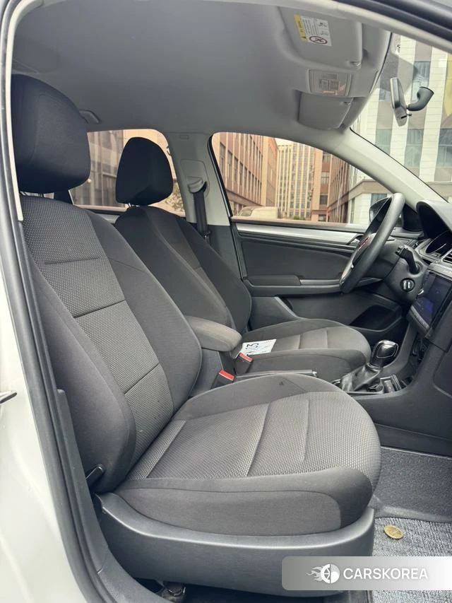 Volkswagen Bora id 4260996 из Китая 12