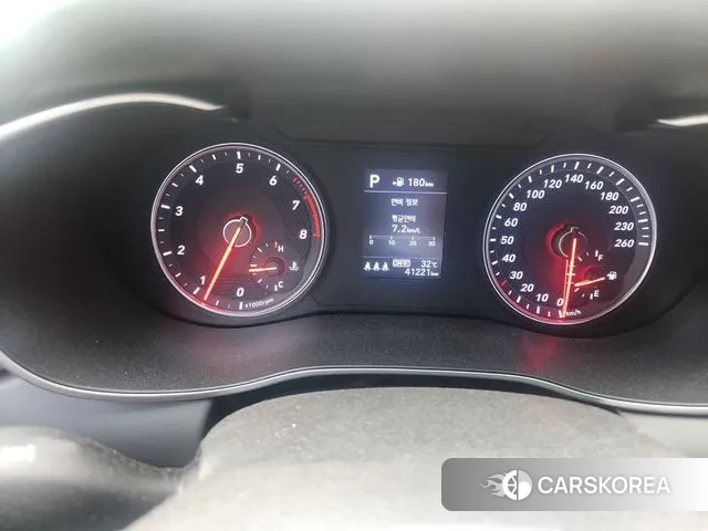 Genesis G70 id 2997784 из Кореи 10