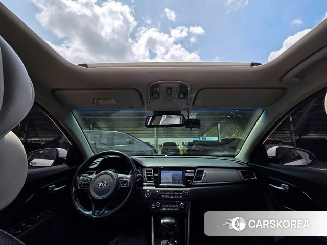Kia Niro id 4536663 из Кореи 18