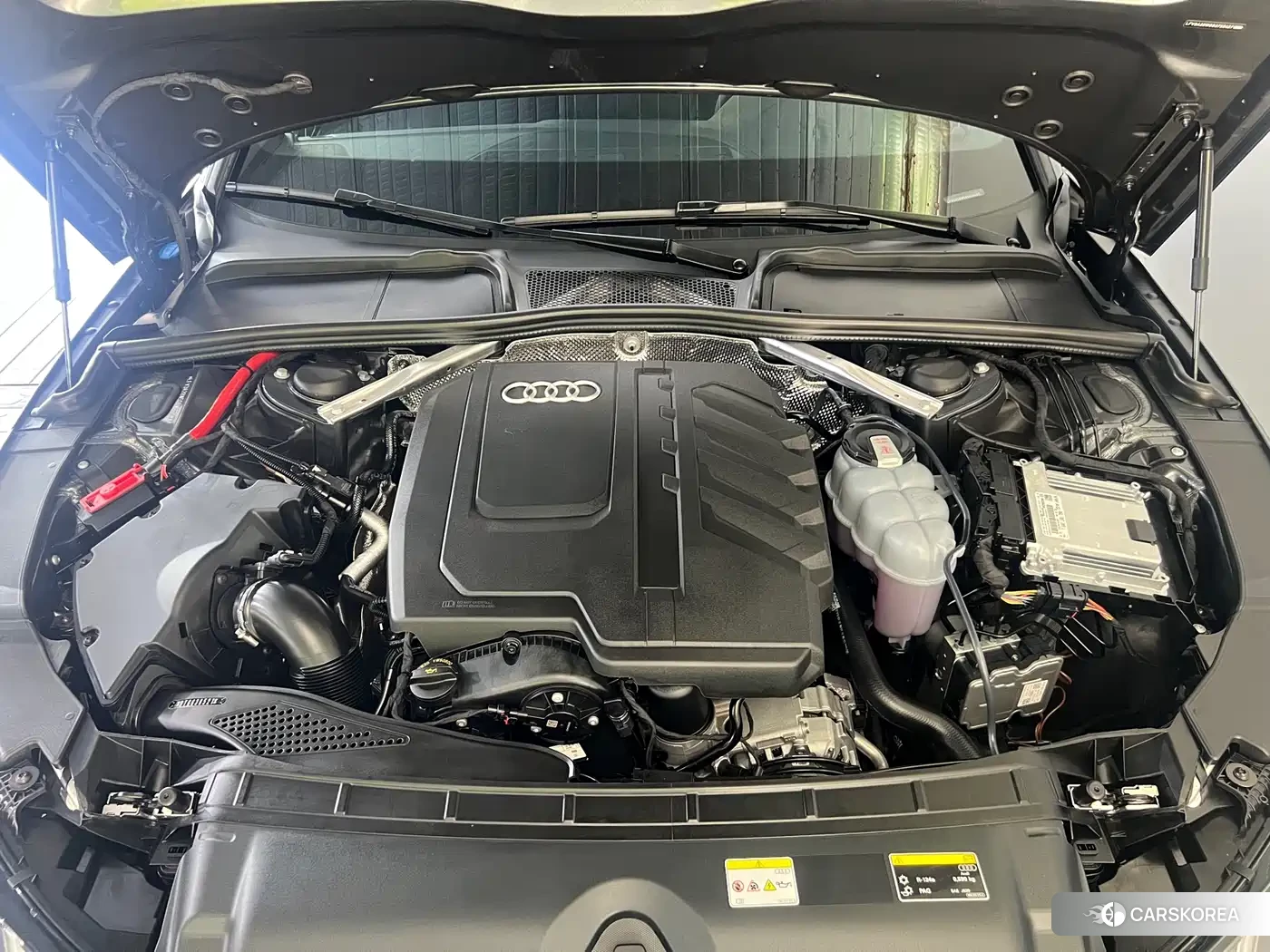 Audi A4L id 4546201 из Китая 18