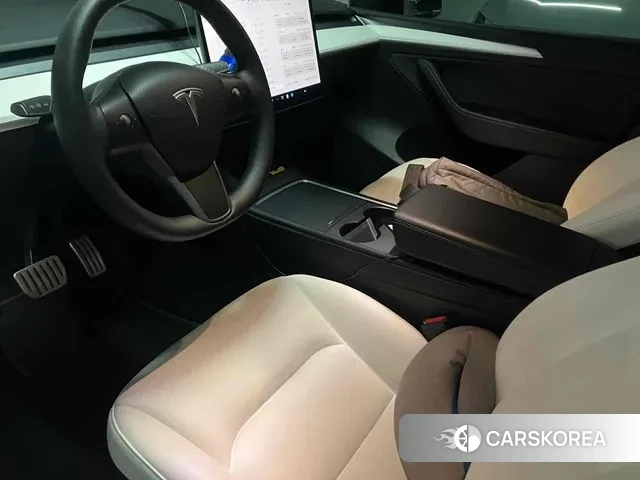 Tesla Model Y id 3348306 из Кореи 8