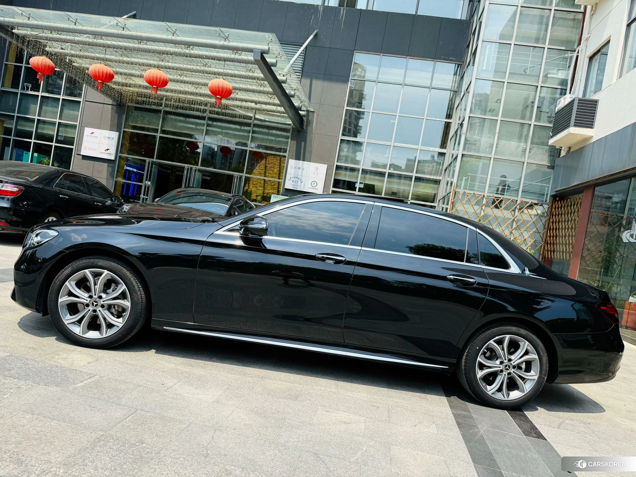 Mercedes-Benz E-class id 4440547 из Китая 14
