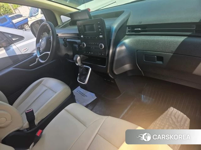Hyundai Staria id 4381779 из Кореи 17