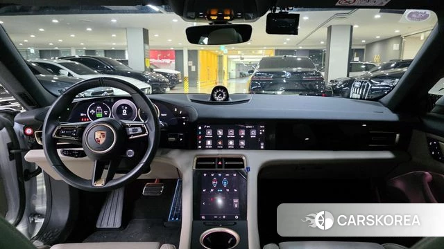 Porsche Taycan id 4387914 из Кореи 18