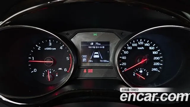 Kia The New Carnival id 2912906 из Кореи 18