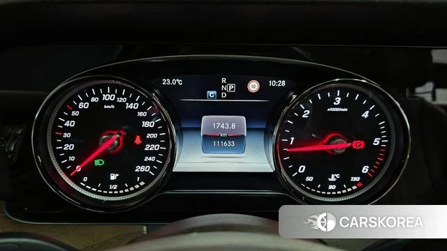 Mercedes-Benz E-Class W213 id 4363447 из Кореи 32