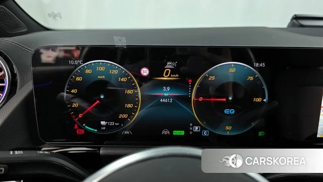 Mercedes-Benz EQA H243 id 3898073 из Кореи 18