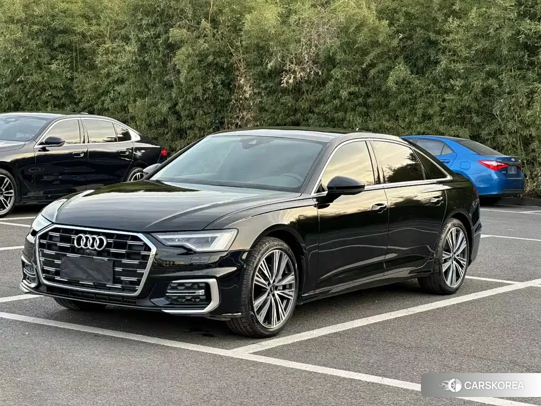 Audi A6L id 4629105 из Китая 8