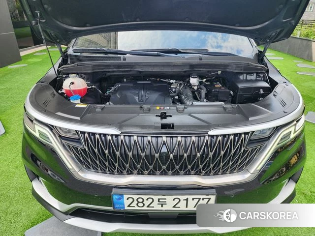 Kia Carnival 4th generation id 4848061 из Кореи 18