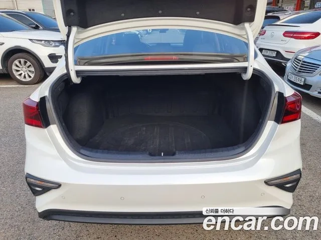 Kia Come New K3 id 2887117 из Кореи 18