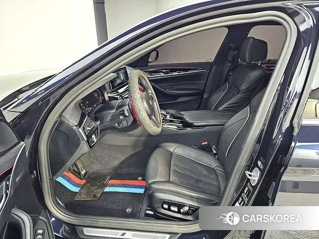 BMW 5 Series (G30) id 3607784 из Кореи 18