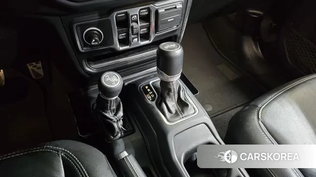 Jeep Wrangler (JL) id 3646073 из Кореи 18