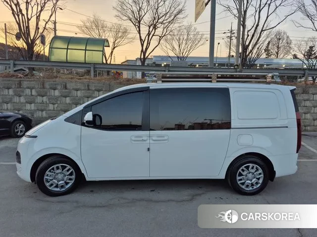 Hyundai Staria id 3706194 из Кореи 18