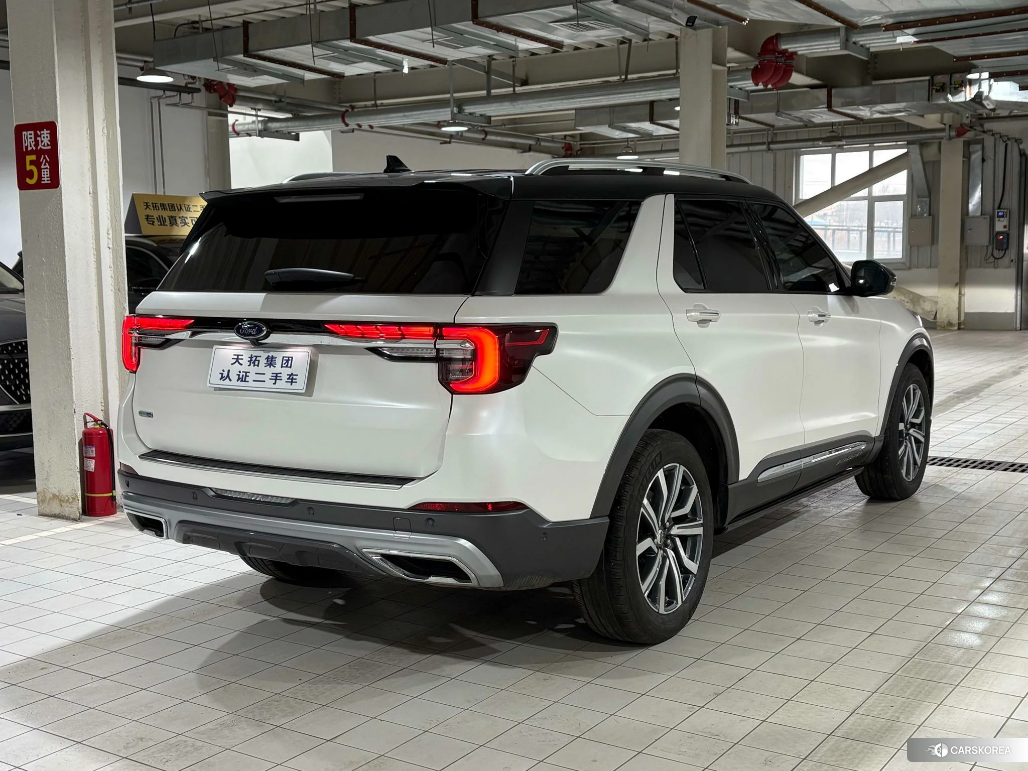 Ford Explorer id 4485481 из Китая 9