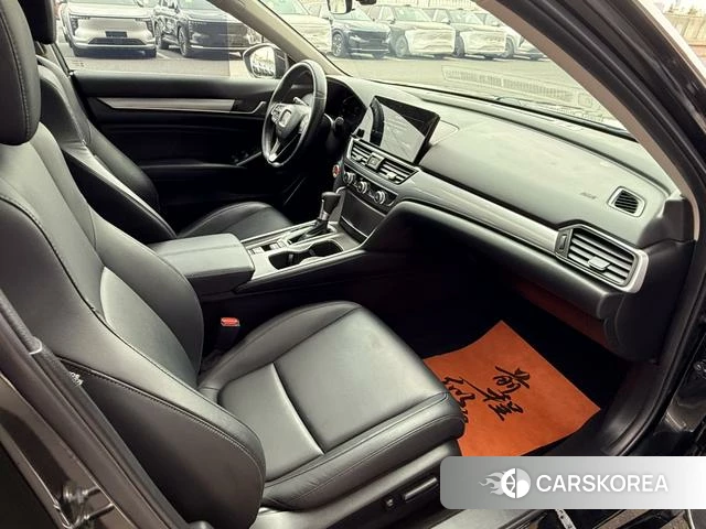 Honda Accord id 4291472 из Китая 9