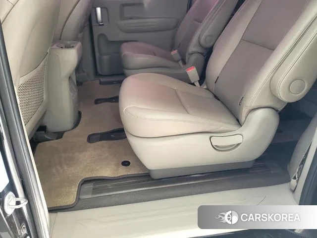 Kia All New Carnival id 3563373 из Кореи 15