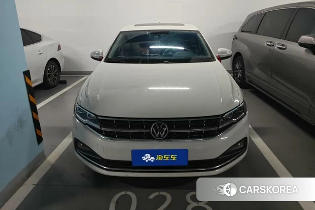 Volkswagen Bora id 4255833 из Китая 15