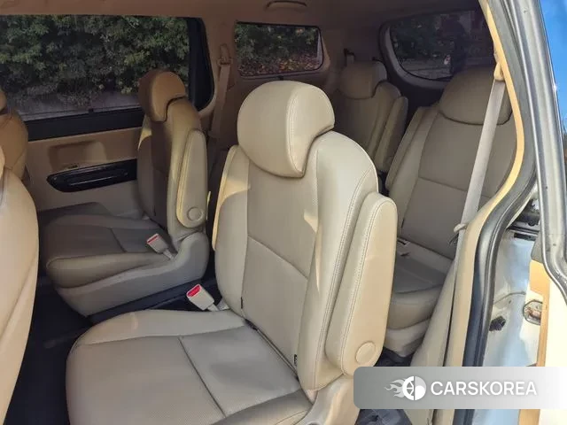 Kia All New Carnival id 3500120 из Кореи 18