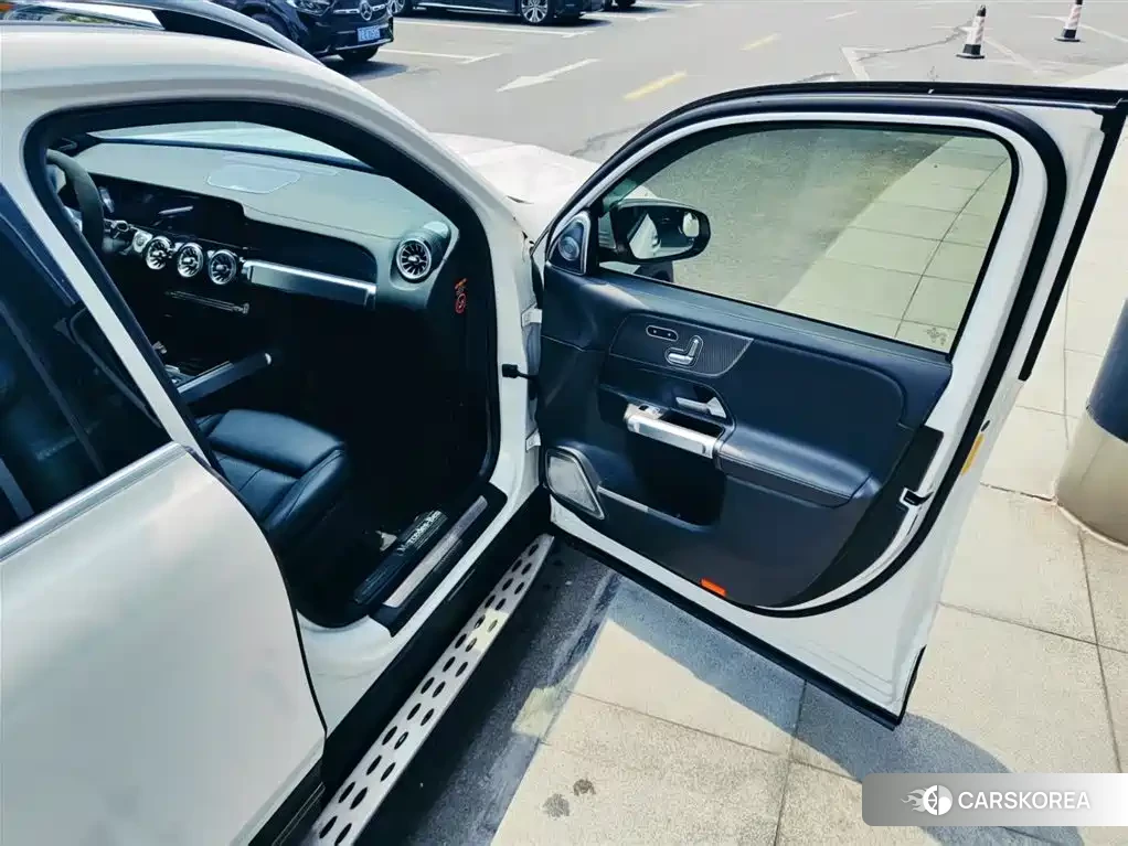 Mercedes-Benz GLB id 4546281 из Китая 22