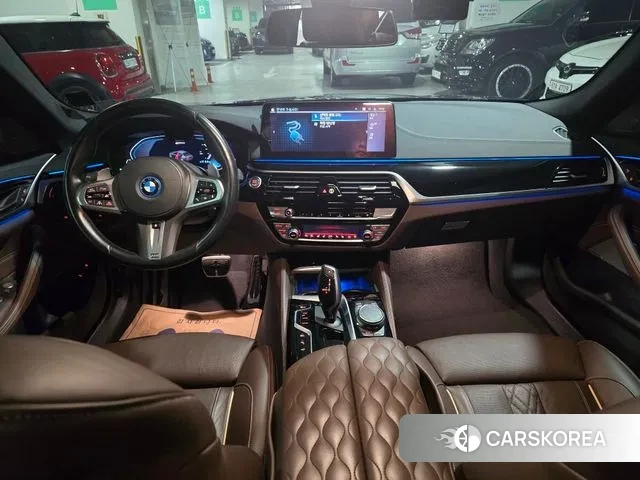 BMW 5 Series (G30) id 3457839 из Кореи 18