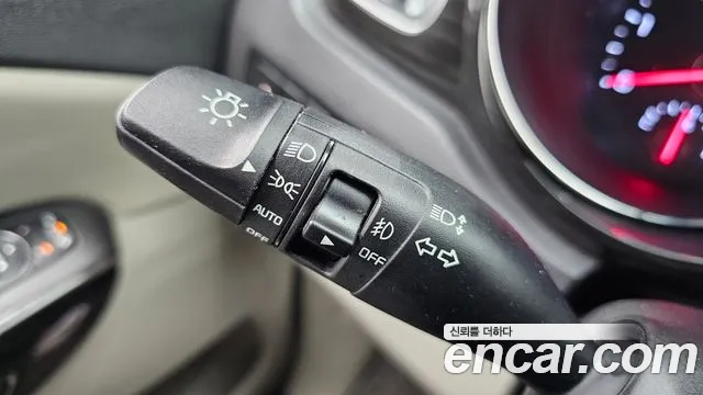 Kia The New Carnival id 2660084 из Кореи 18