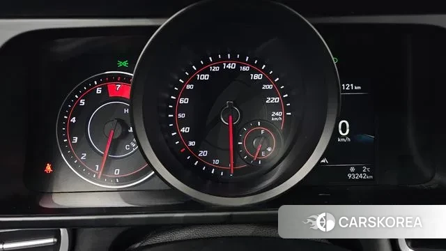 Hyundai Avante (CN7) id 3384395 из Кореи 18