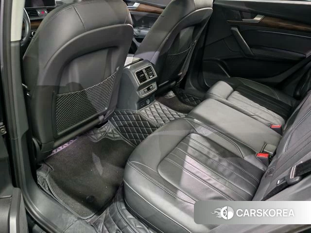 Audi Q5L id 4394158 из Китая 9