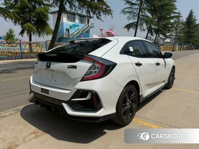 Honda Civic id 4262312 из Китая 8
