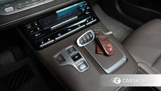 Hyundai The New Grandeur IG id 3923881 из Кореи 18