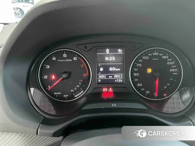 Audi Q2L id 4190494 из Китая 19