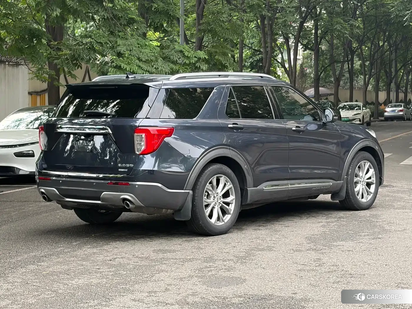 Ford Explorer id 4576676 из Китая 24