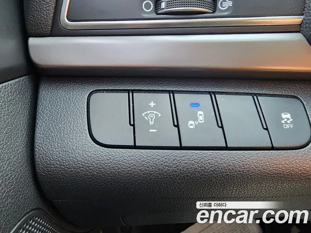 Hyundai Avante AD id 2692714 из Кореи 14