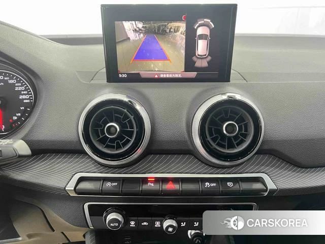 Audi Q2L id 4329037 из Китая 19