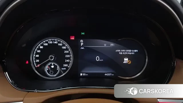 Genesis GV70 id 3247923 из Кореи 18