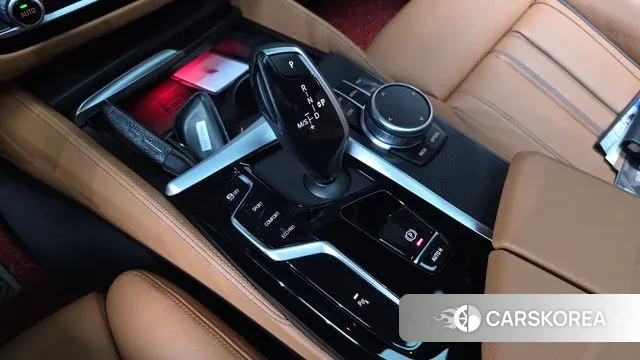 BMW 5 Series (G30) id 3360544 из Кореи 18